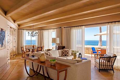 Oceanfront Casita Suite with Pool