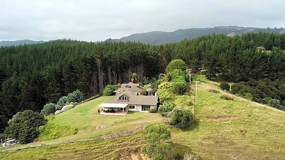 Waiwurrie Coastal Farm Lodge