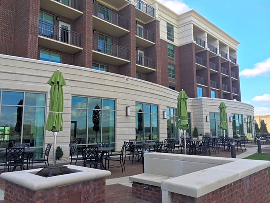 Holiday Inn Paducah Riverfront