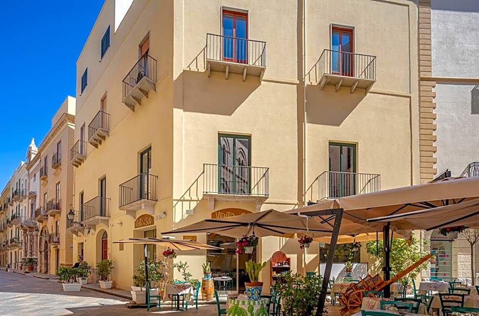 Fiveplace Design Suites & Apartments