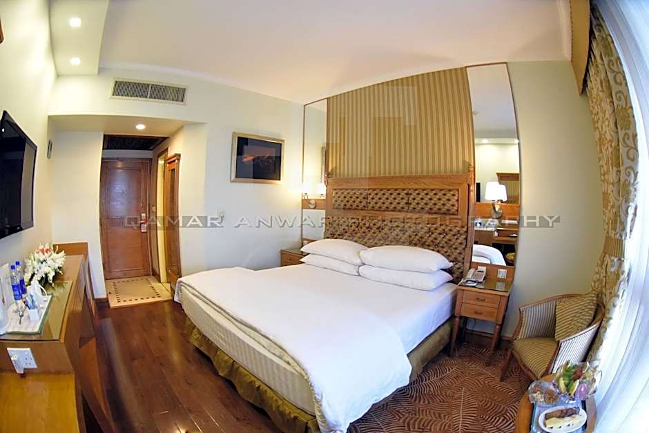 Hotel Crown Plaza Islamabad