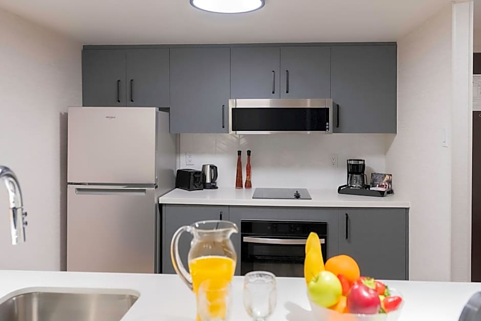 Les Suites Hotel Ottawa