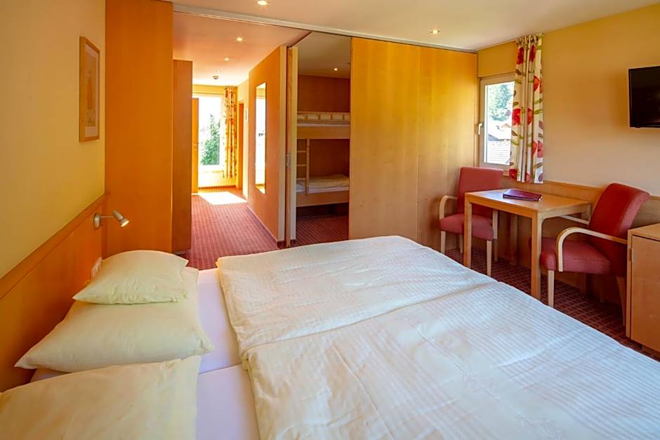 "Die Sonnigen" - Hotel und Familienspaß