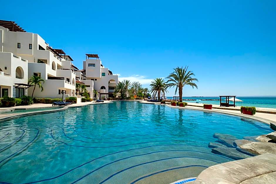 Playa de La Paz by Lumina