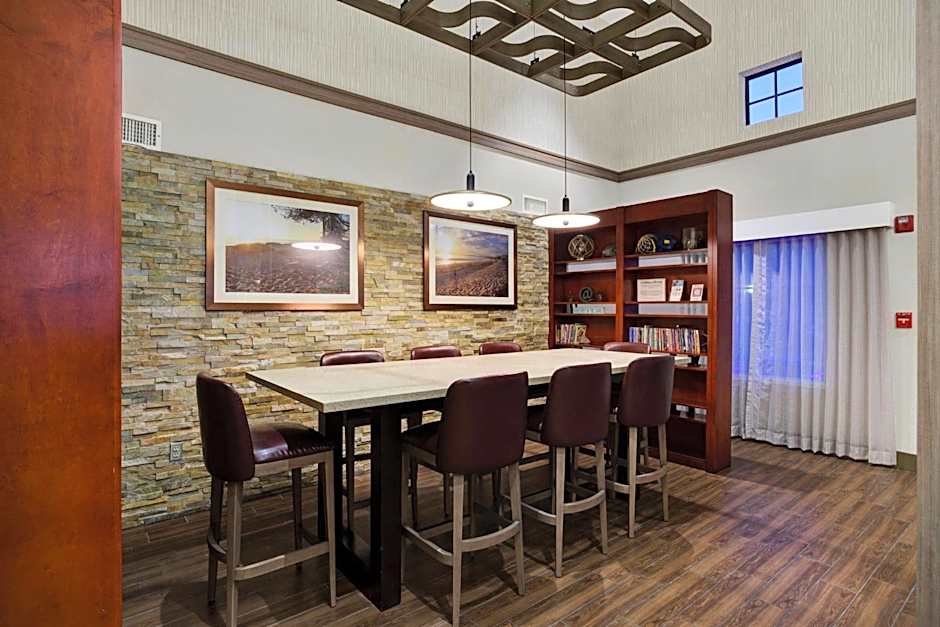 Holiday Inn Express & Suites Carpinteria By IHG