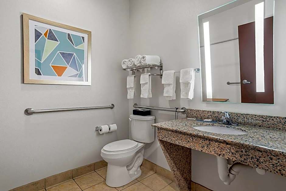 Comfort Inn & Suites Scott-West Lafayette