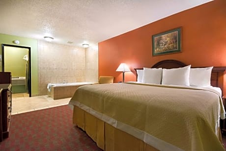 1 King Bed Mobility Accessible Room Non-Smoking