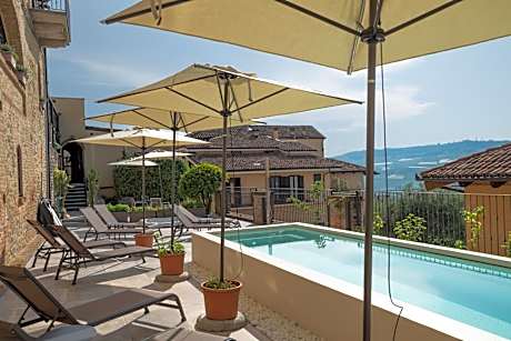 Le Torri - Rooms and Apartments