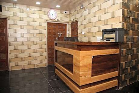 Hotel Yash Paradise