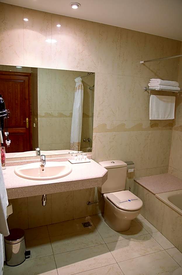 Hotel Suís