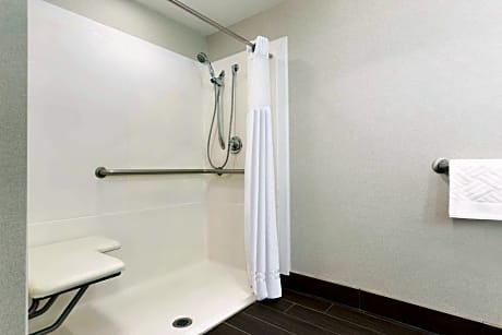 Double Room - Disability Access with Roll in Shower - Non-Smoking