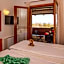Hotel Caneo