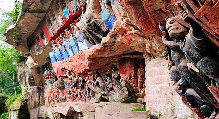 7Days Premium Chongqing Dazu Rock Carvings New Town