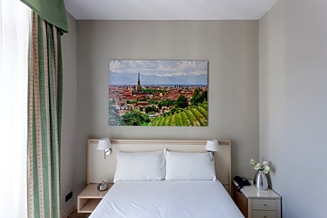 double economy french bed