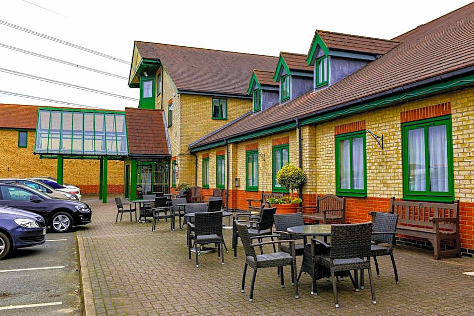 Best Western Plus Bentley Hotel, Leisure Club & Spa