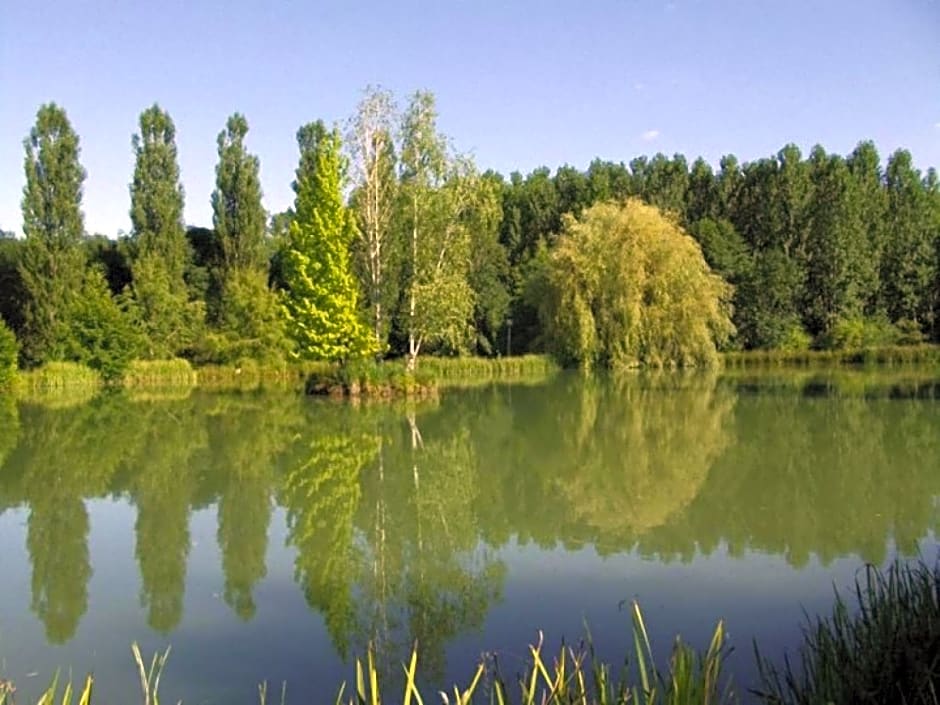Le Domaine de L'étang de Sandanet
