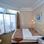 Hotel Orient Palace
