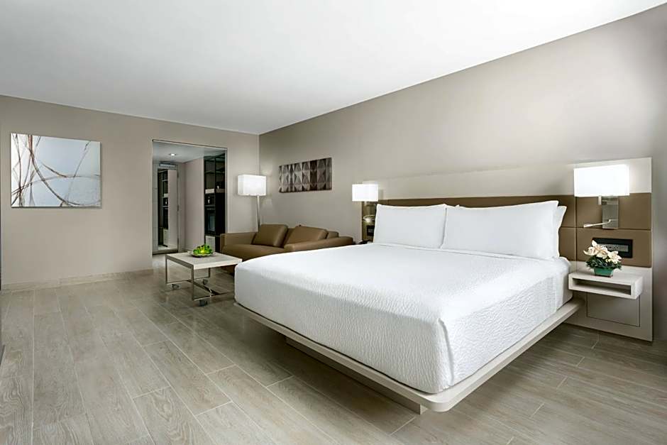 AC Hotel by Marriott San Juan Condado