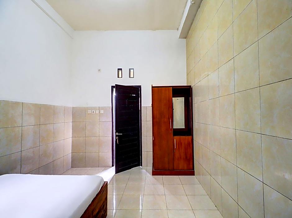 OYO Life 92841 Kos 88