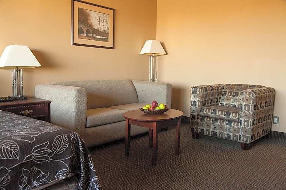 Medicine Hat Lodge, Trademark Collection by Wyndham