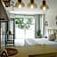 Sea Green Boutique Rooms