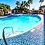 Oceanfront Views, Recently Renovated Kitchen,Pools