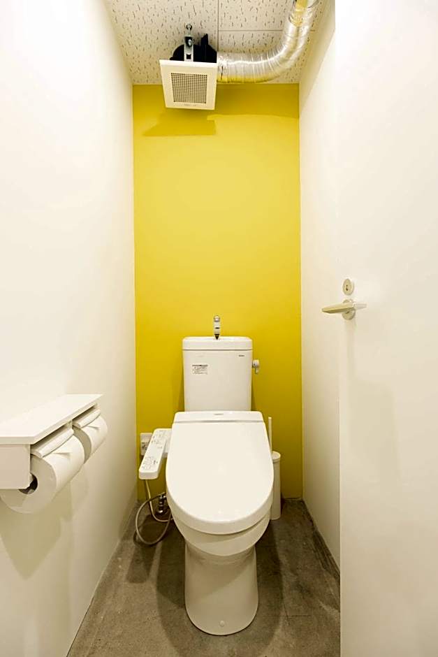 hostel DEN