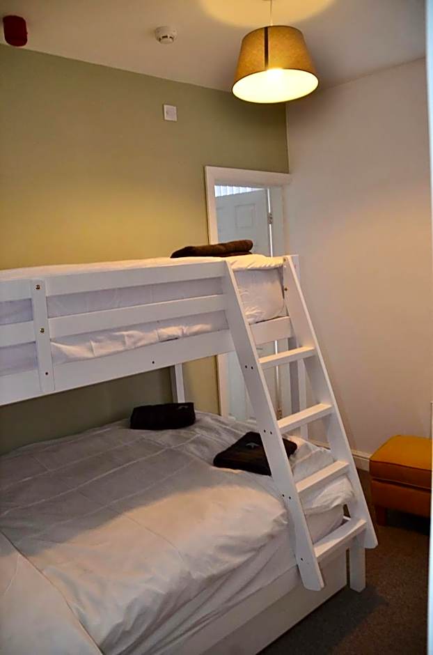 Blok 3 -Jacuzzi Suites, Apartment & Ensuite Rooms