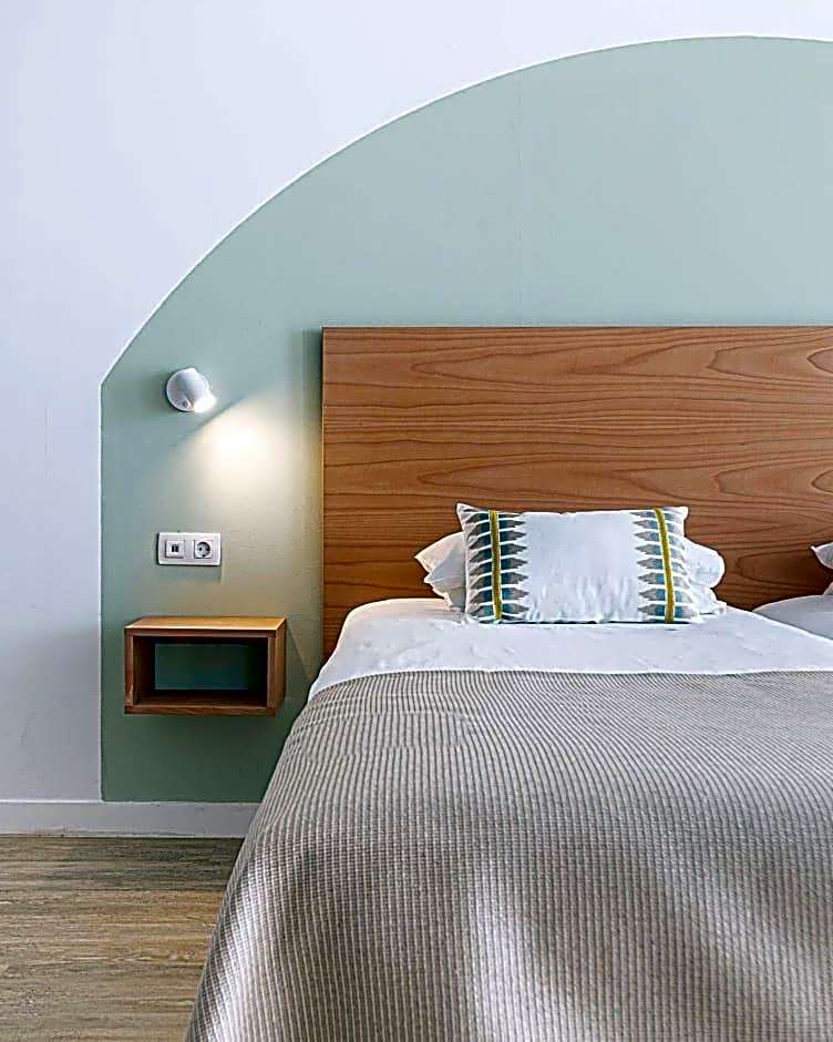 Atlantic Holiday Hotel