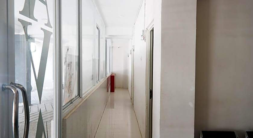 OYO 90062 Ava Guesthouse