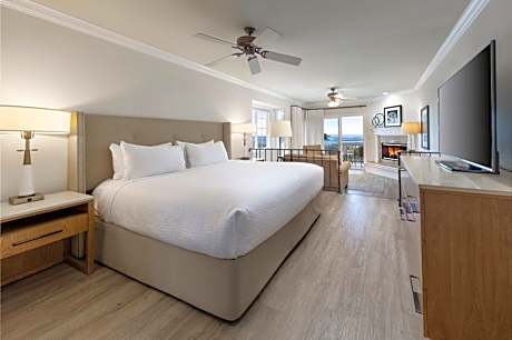 King Suite with Ocean View