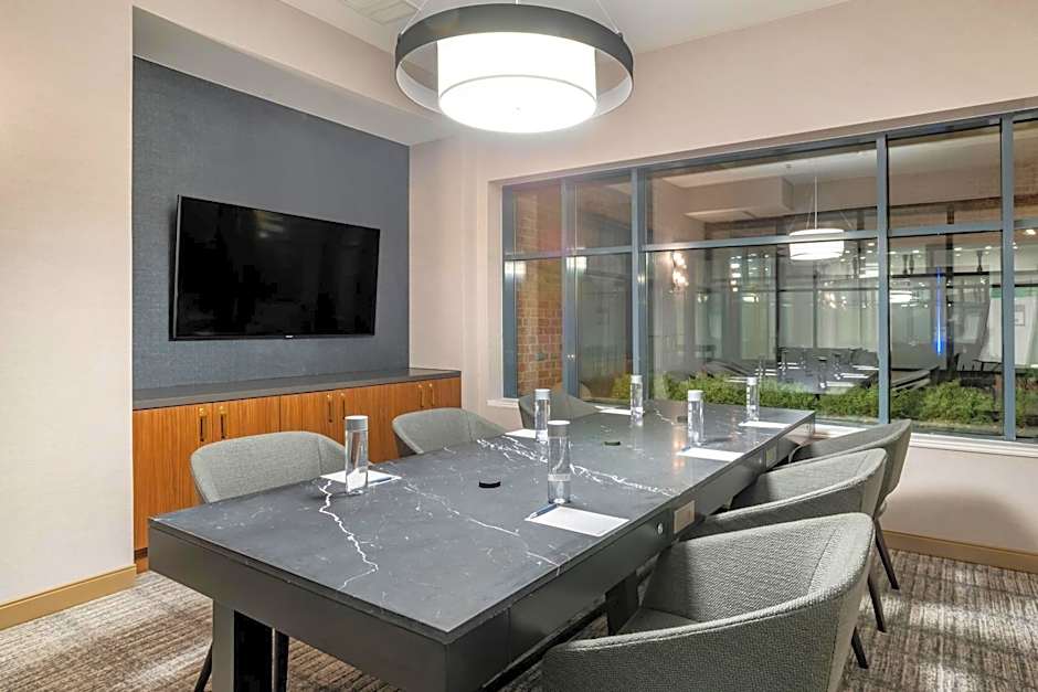 Sheraton Suites Old Town Alexandria