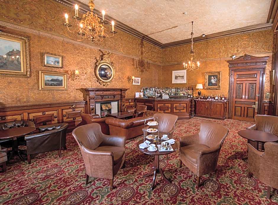 Macdonald Norwood Hall Hotel