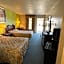 Motel 6 Bracey, VA I 85