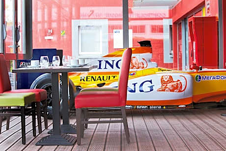 Enzo Hotels Reims Tinqueux by Kyriad Direct