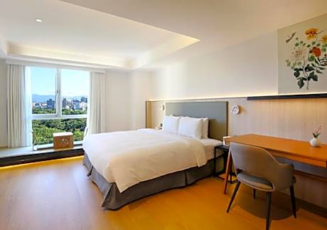 Park View Suite