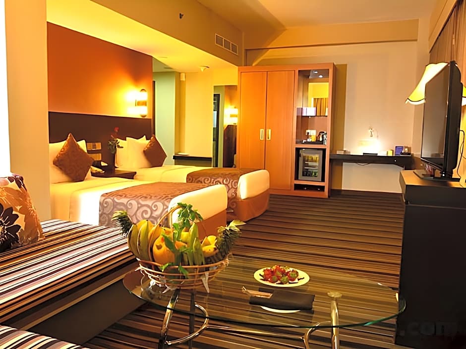 Pearl Grand By Rathna