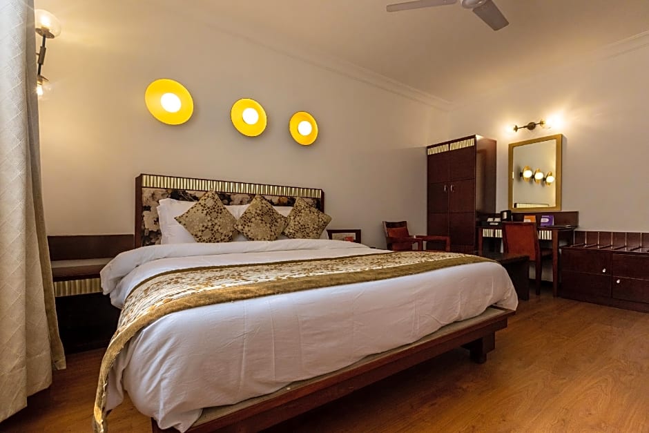 3 BY OYO Nami Residency Ahmedabad