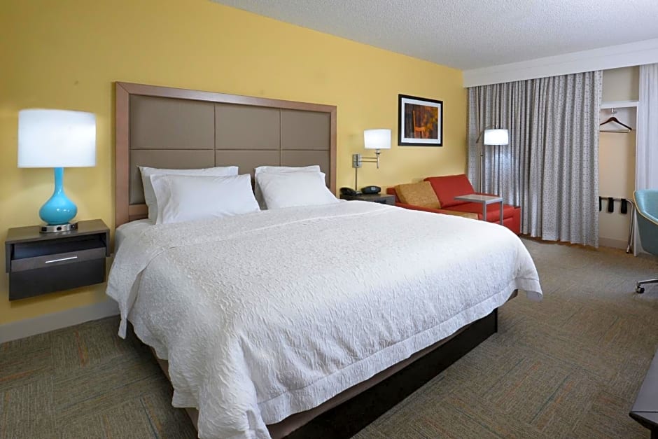 Hampton Inn Charlotte North Lake Norman