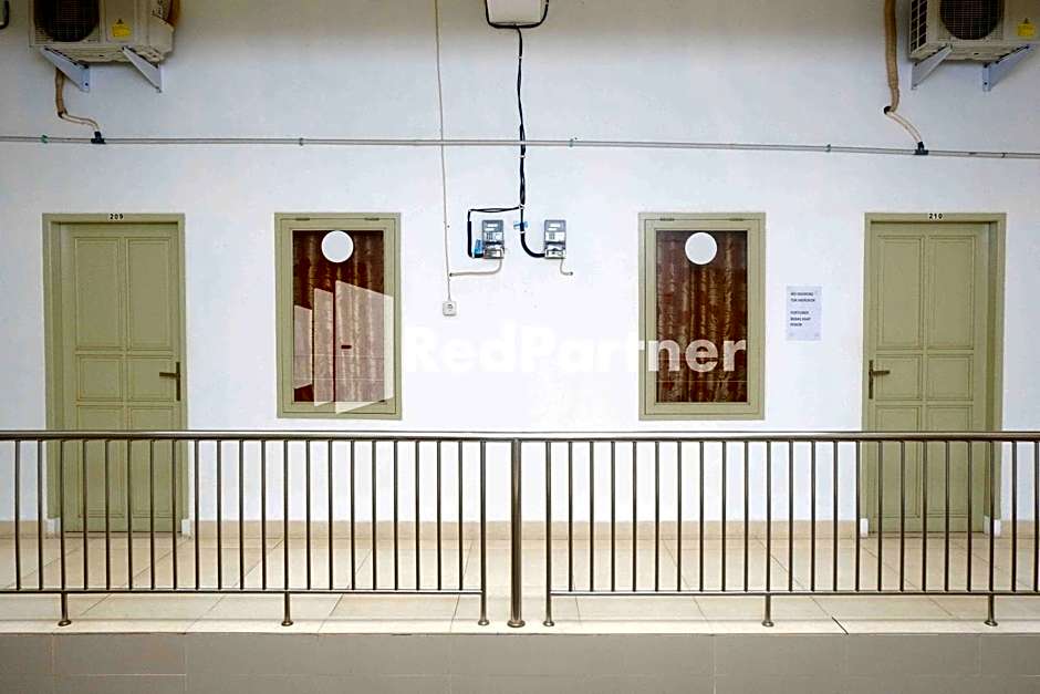 Fortuner Homestay Syariah Makassar Mitra RedDoorz