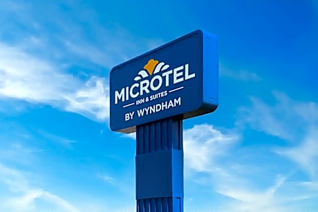 Microtel Inn & Suites by Wyndham Liberty/NE Kansas City Area