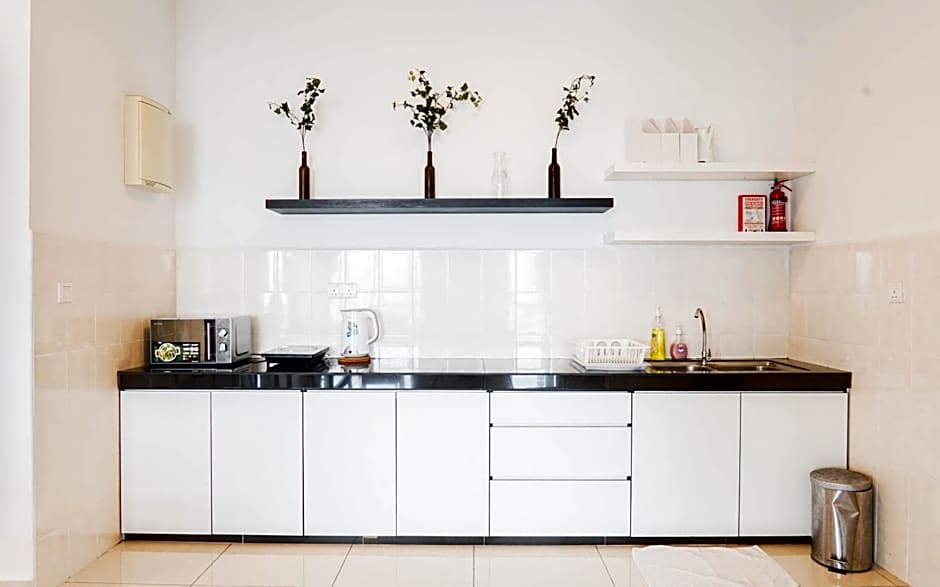 Boulevard Service Apartment KL by Airhost