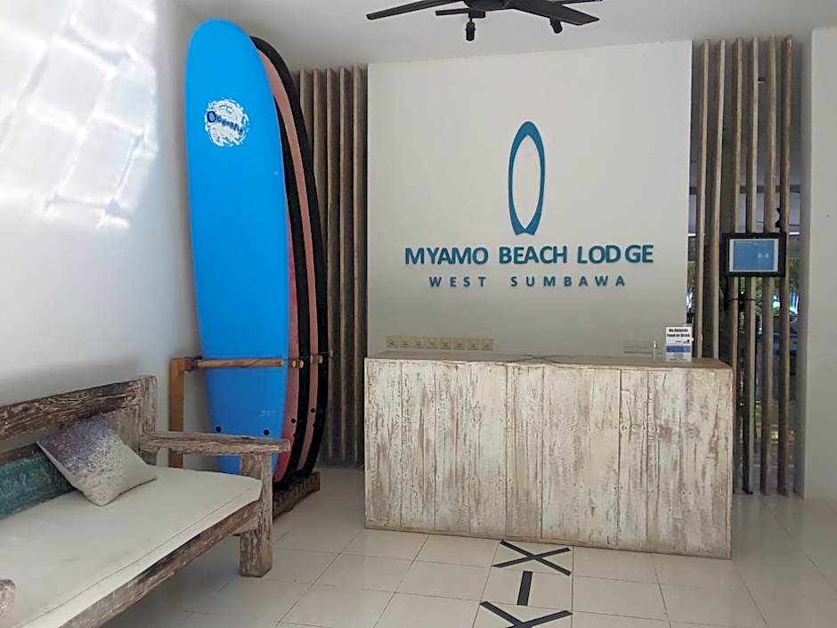MYAMO Beach Lodge