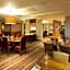Premier Inn London Heathrow Airport T2 & T3 - Bath Road