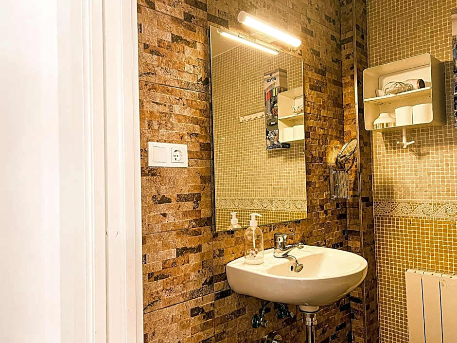 Mush Rooms Apartments