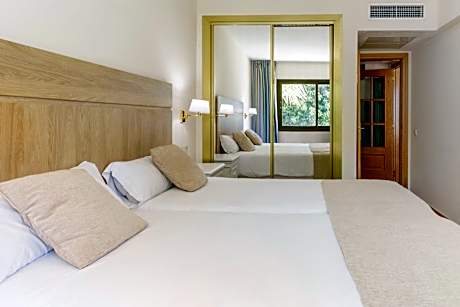 One-Bedroom Apartment (3 Adults)