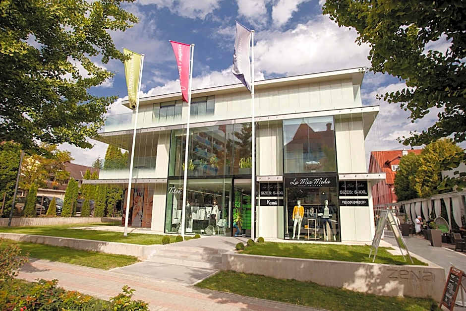 Hotel Zena Beauty & Shopping Center