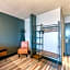 La Mirage Inn - Hollywood