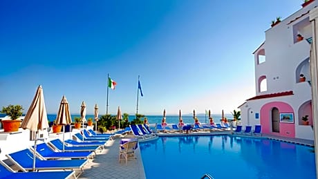 Hotel Solemare Beach & Beauty SPA