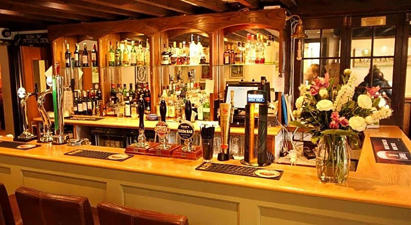 Pilgrims Hotel